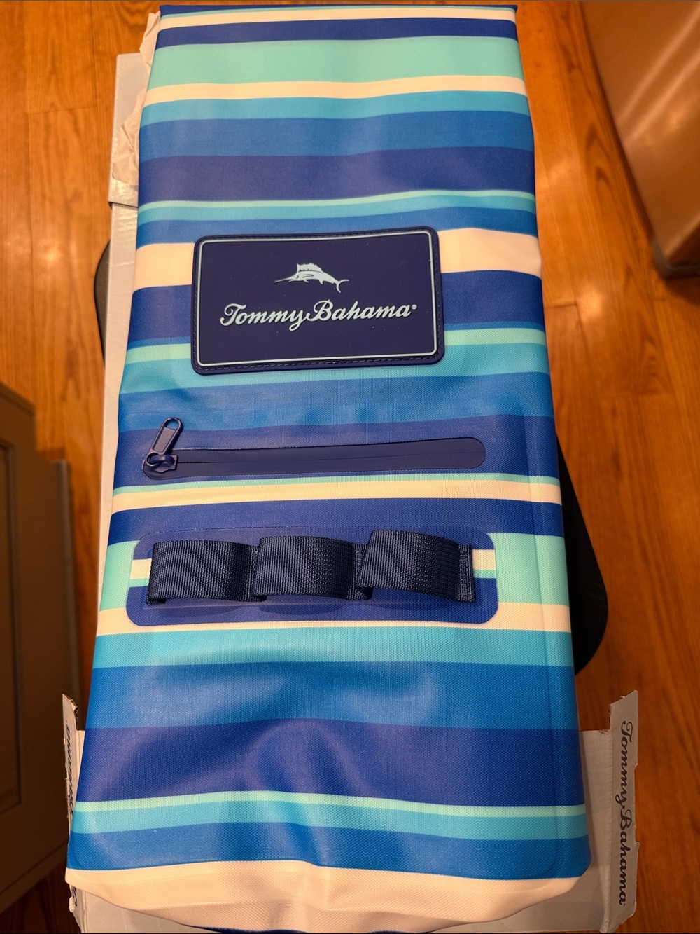 Tommy Bahama waterproof dry bag 20L New
